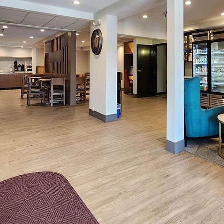 שאקופי Comfort Inn & Suites מראה חיצוני תמונה