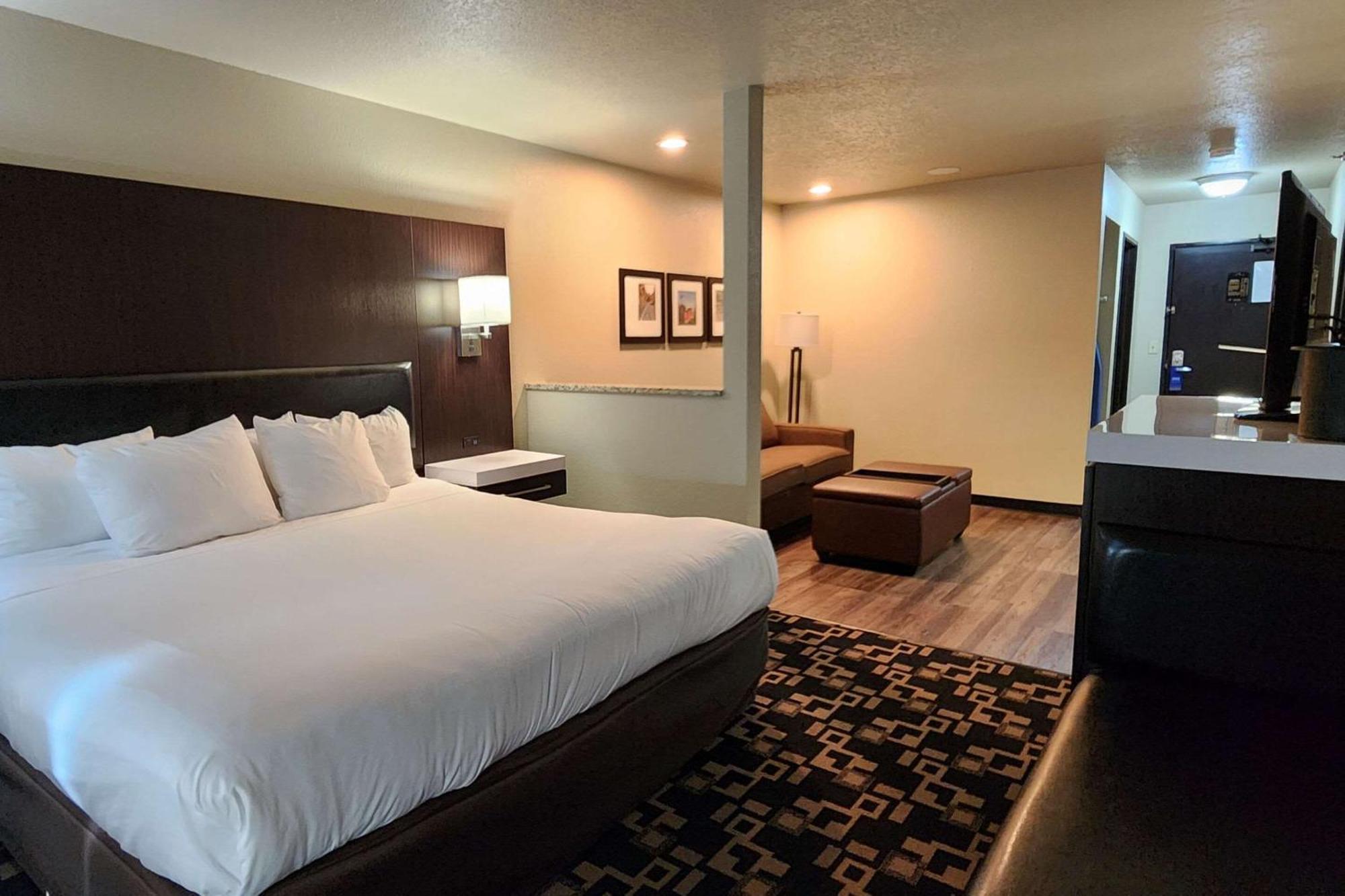 שאקופי Comfort Inn & Suites מראה חיצוני תמונה