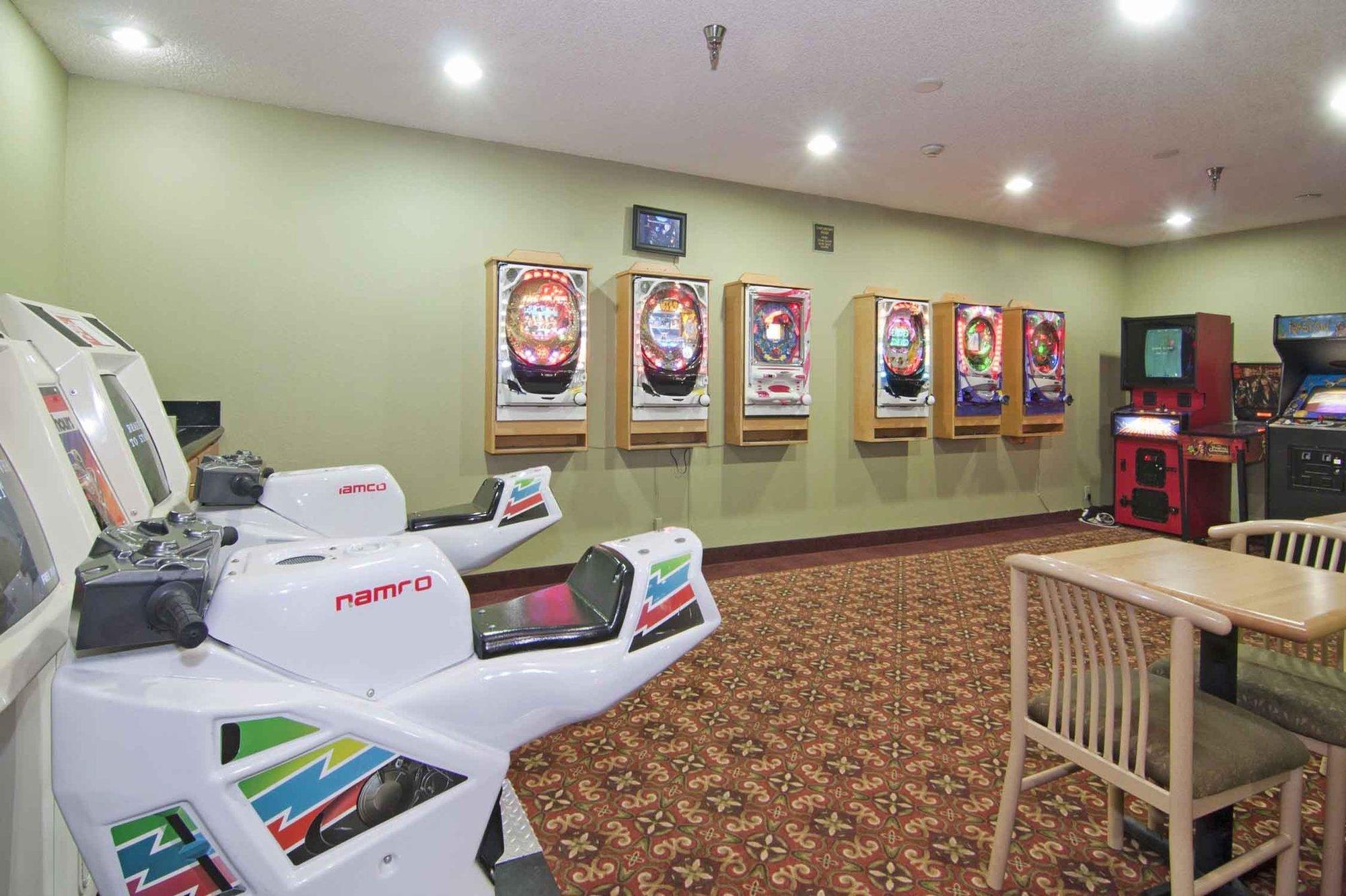 שאקופי Comfort Inn & Suites מראה חיצוני תמונה